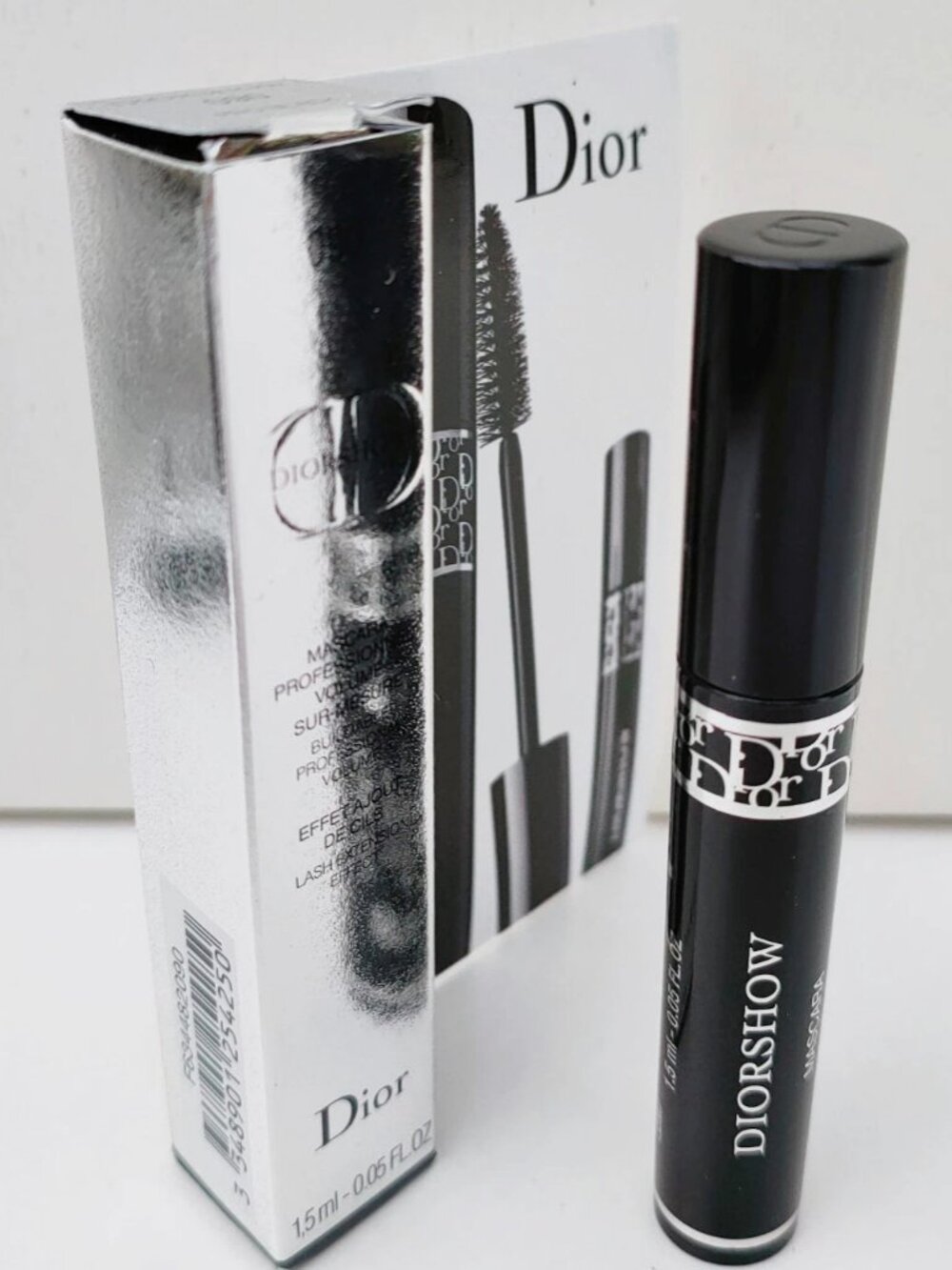 Christian Dior Diorshow Mini Mascara - New in Box 090 Noir/Black Travel Size 😍